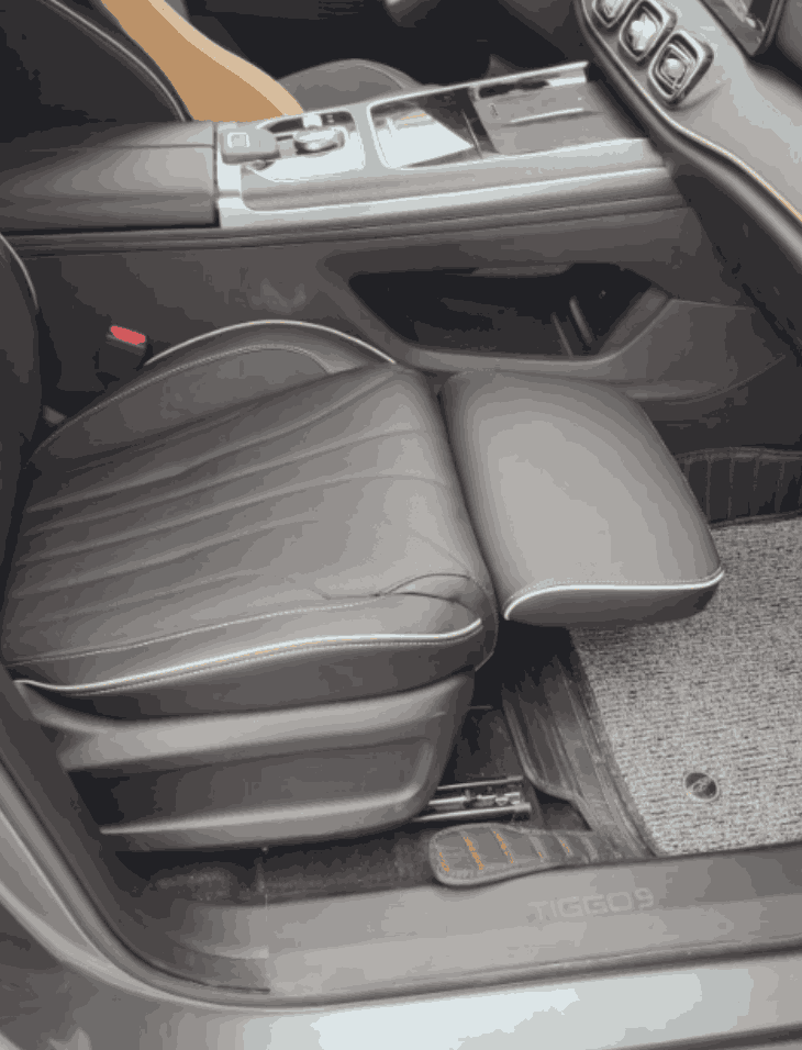 Xevaban.com ở 214 Giải Ph&oacute;ng l&agrave; đơn vị chuy&ecirc;n cung cấp phụ kiện oto, đồ chơi oto, phụ t&ugrave;ng oto, phụ kiện monjaro, đồ chơi monjaro,&nbsp;xevaban, 214 giải ph&oacute;ng, g&aacute;c ch&acirc;n điện monjaro, g&aacute;c ch&acirc;n tự động monjaro, bệ g&aacute;c ch&acirc;n điện monjaro.